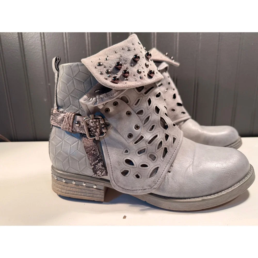 Lala Iaki Grey Studded Laser Cut Ankle Boots EU 40 Snakeskin Strap Buckle Zip